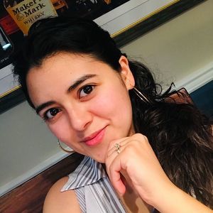 Meet your Posher, Perla